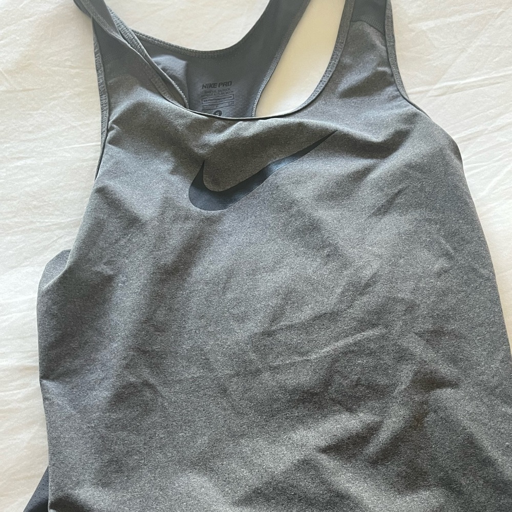 Nike Pro Tank